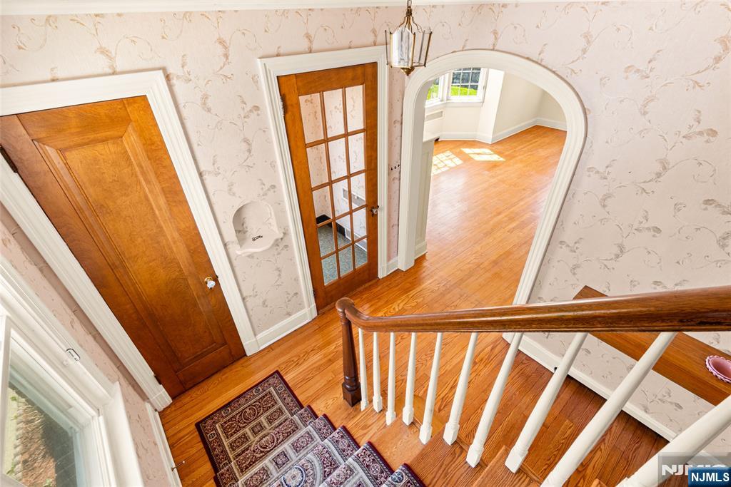 146 Irving Place Rutherford, NJ 07070 - Photo 25 of 42