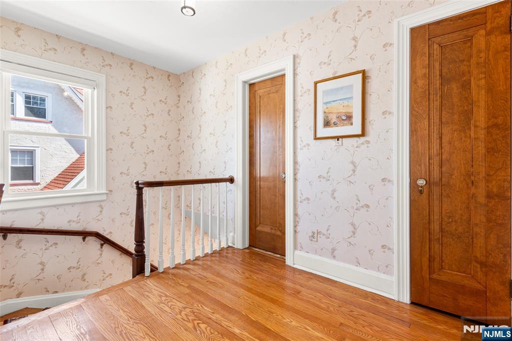146 Irving Place Rutherford, NJ 07070 - Photo 26 of 42