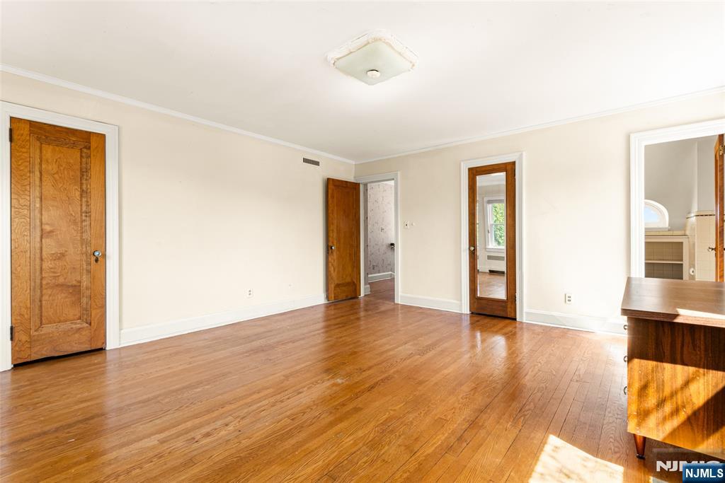 146 Irving Place Rutherford, NJ 07070 - Photo 30 of 42