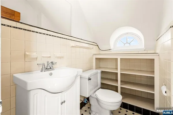 $849,000 | 146 Irving Place, Rutherford, NJ 07070