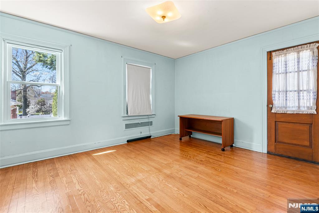 146 Irving Place Rutherford, NJ 07070 - Photo 34 of 42