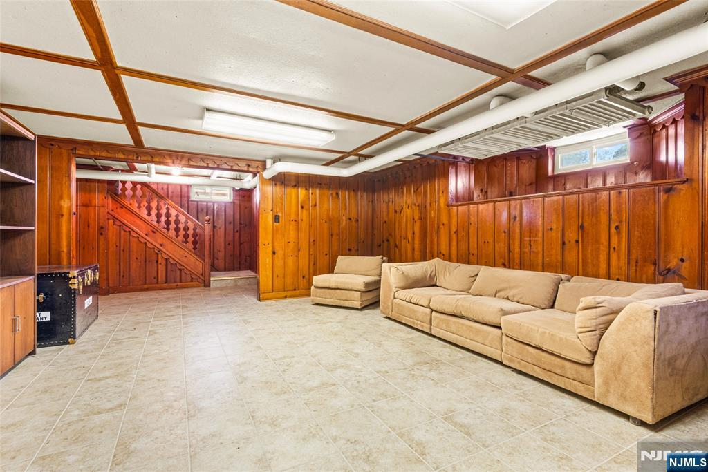 146 Irving Place Rutherford, NJ 07070 - Photo 39 of 42