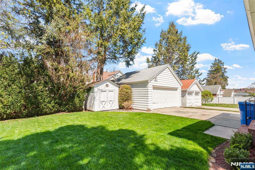 146 Irving Place Rutherford, NJ 07070 - Photo 6 of 42