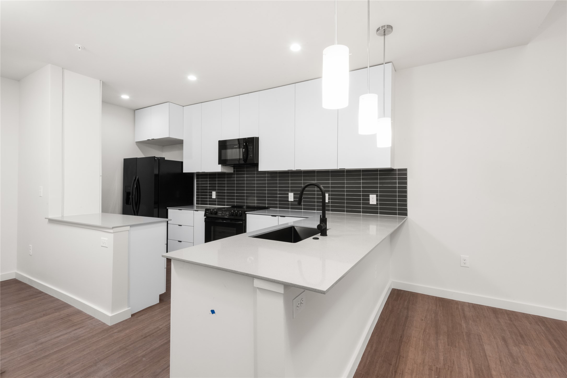 3515 Webberville Road, Unit 302 Austin, TX 78702 - Photo 2 of 15 Gallery Image 2