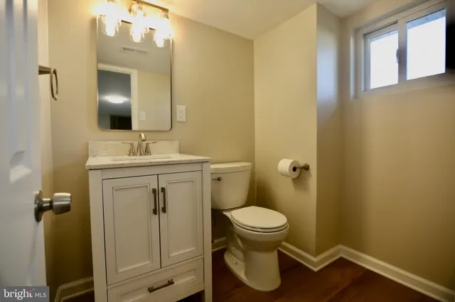 $369,900 | 242 Tilford Road, Somerdale, NJ 08083