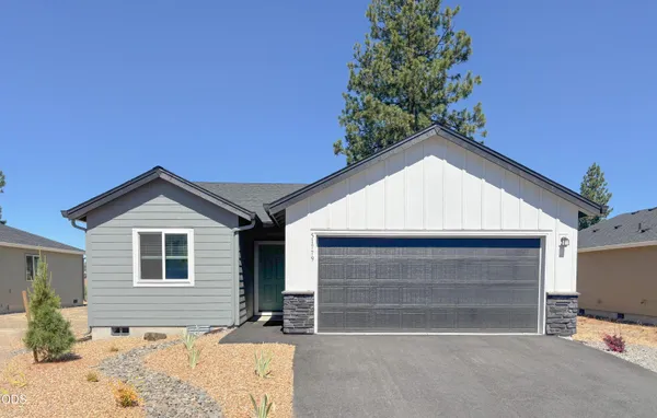 $377,700 | 51779 Jubilee Pine Drive, La Pine, OR 97739