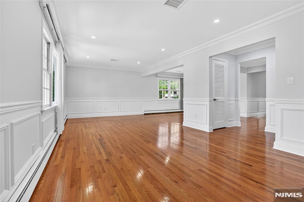 28 1st Street Wallington, NJ 07057 - Photo 15 of 42