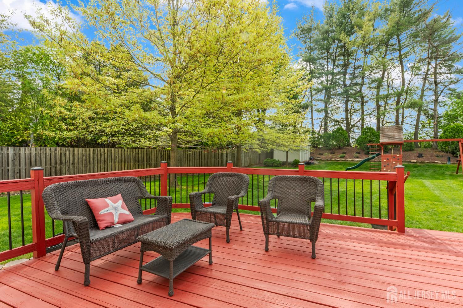 19 Aspen Circle Edison, NJ 08820 - Photo 35 of 43