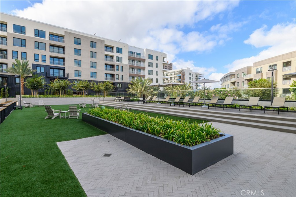 1703 Rivington Irvine, CA 92612 - Photo 38 of 42 a view of building with yard