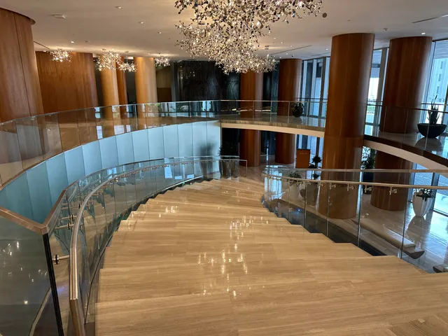 $5,250 | 488 Northeast 18th Street, Unit 211, Miami, FL 33132