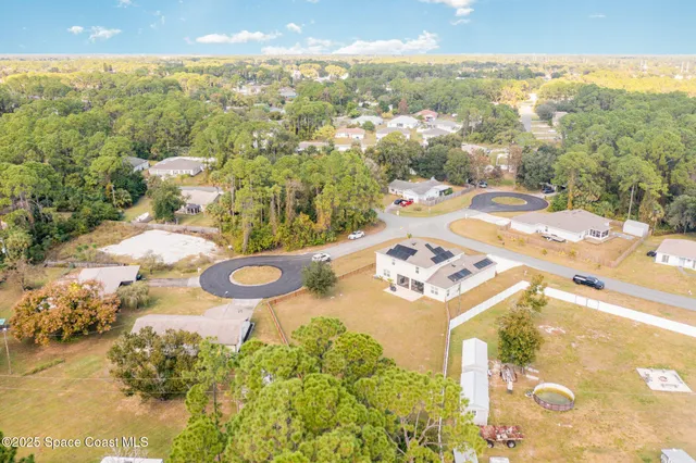 $650,000 | 352 Gordon Road Northwest, Palm Bay, FL 32907