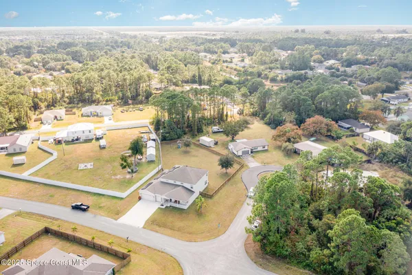 $640,000 | 352 Gordon Road Northwest, Palm Bay, FL 32907