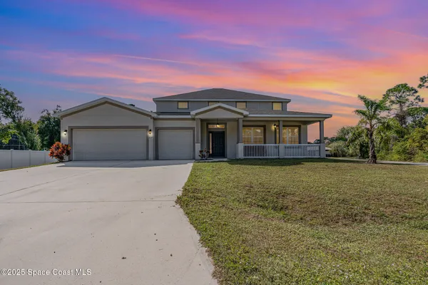 $640,000 | 352 Gordon Road Northwest, Palm Bay, FL 32907
