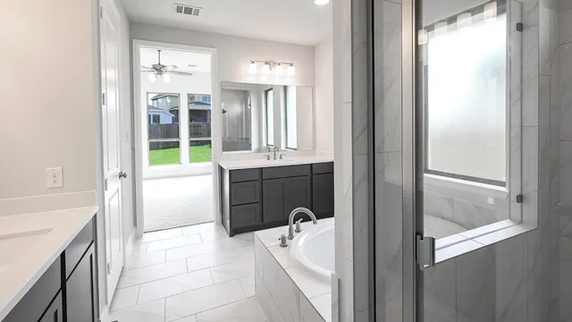 $547,900 | 285 Prickly Poppy Loop, Kyle, TX 78640