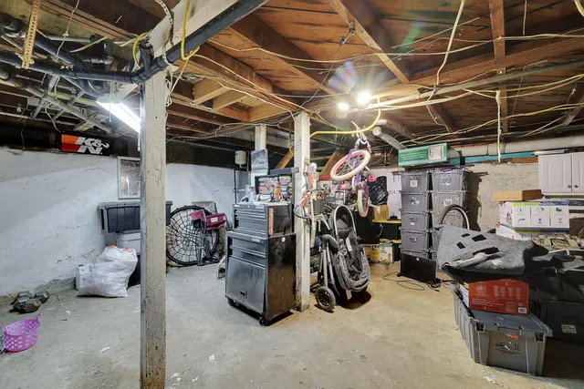 a front view of house with yard