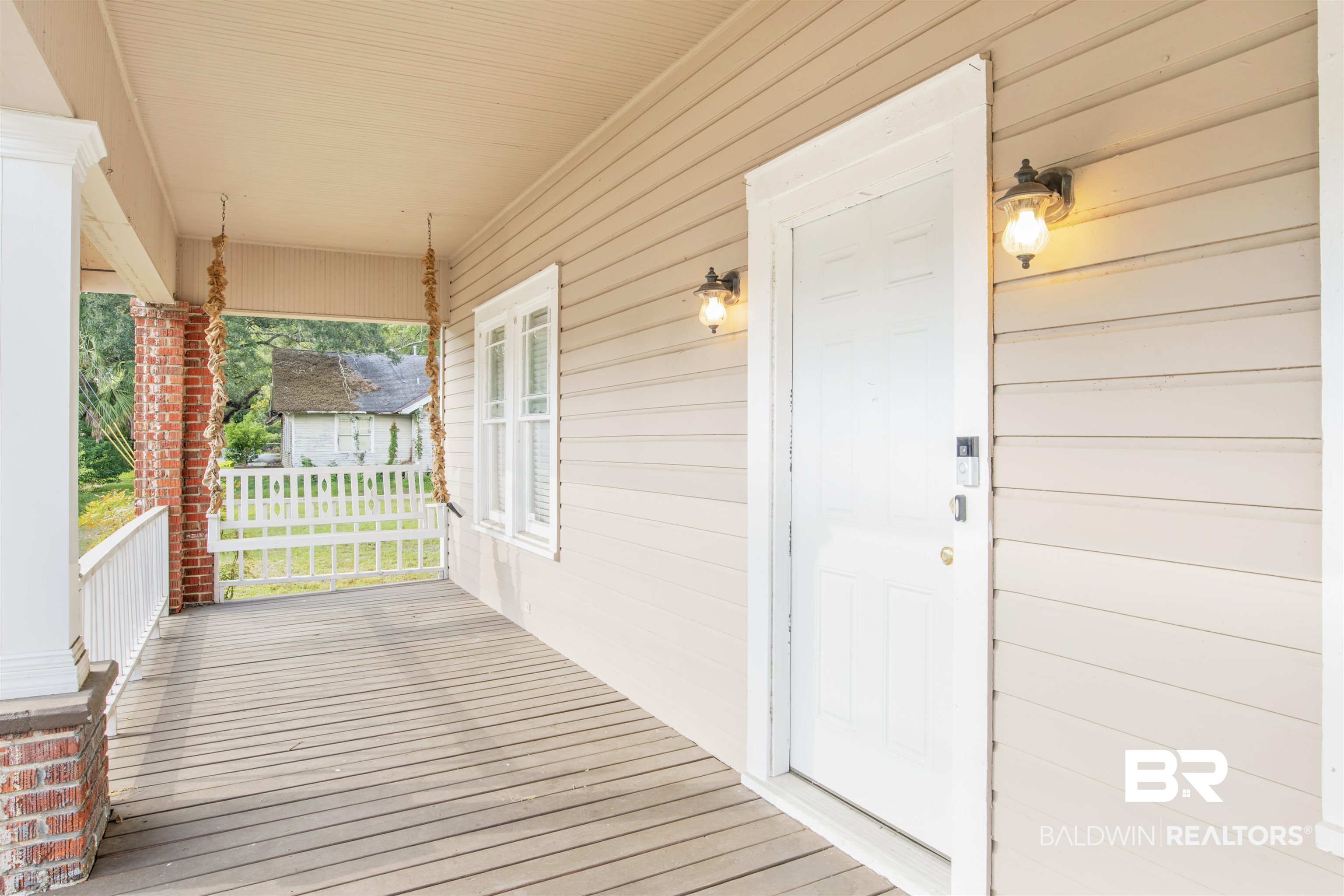 458 Dexter Avenue Mobile, AL 36604 - Photo 5 of 22