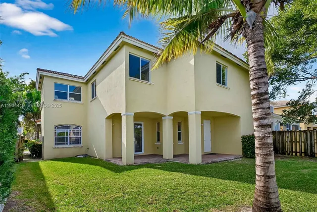 $3,400 | 8955 Southwest 207th Street, Cutler Bay, FL 33189