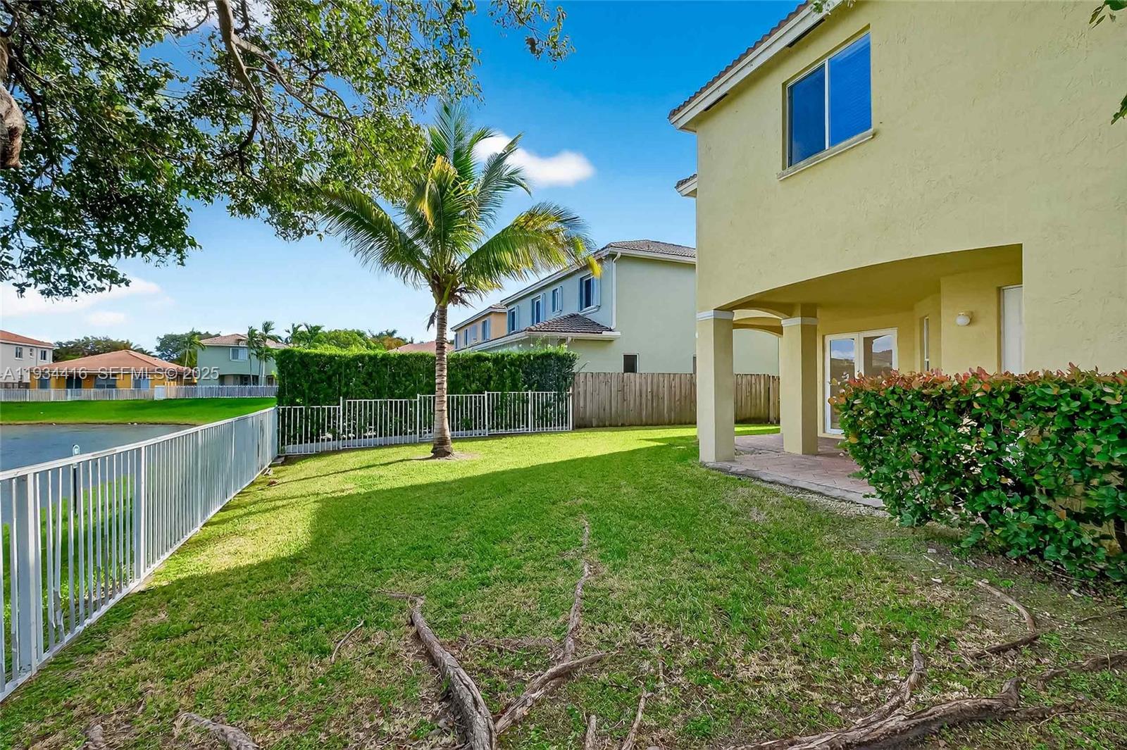 8955 Southwest 207th Street Cutler Bay, FL 33189 - Photo 41 of 51