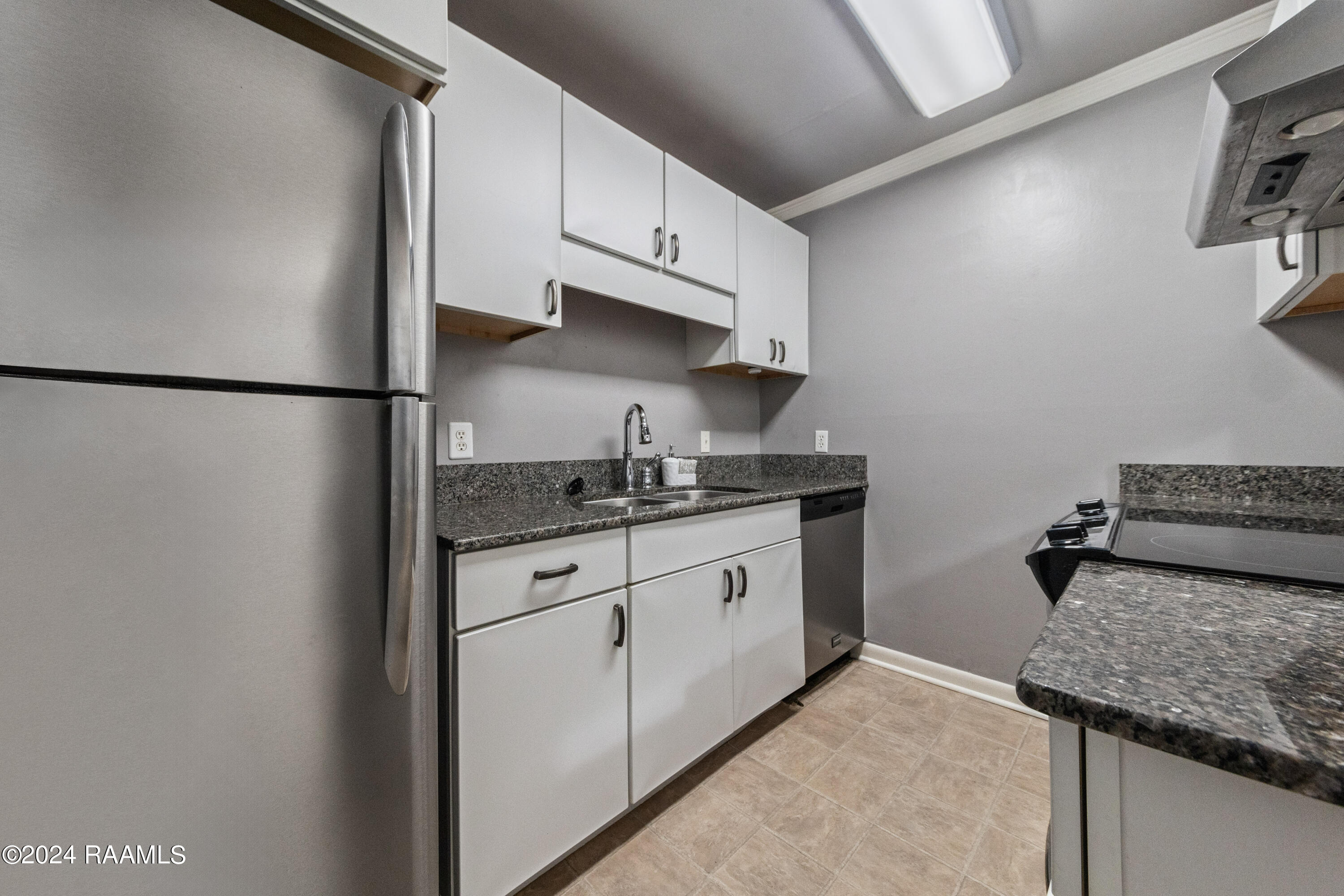220 Doucet Road, Unit 126D Lafayette, LA 70503 - Photo 15 of 25 220Doucet126D-25