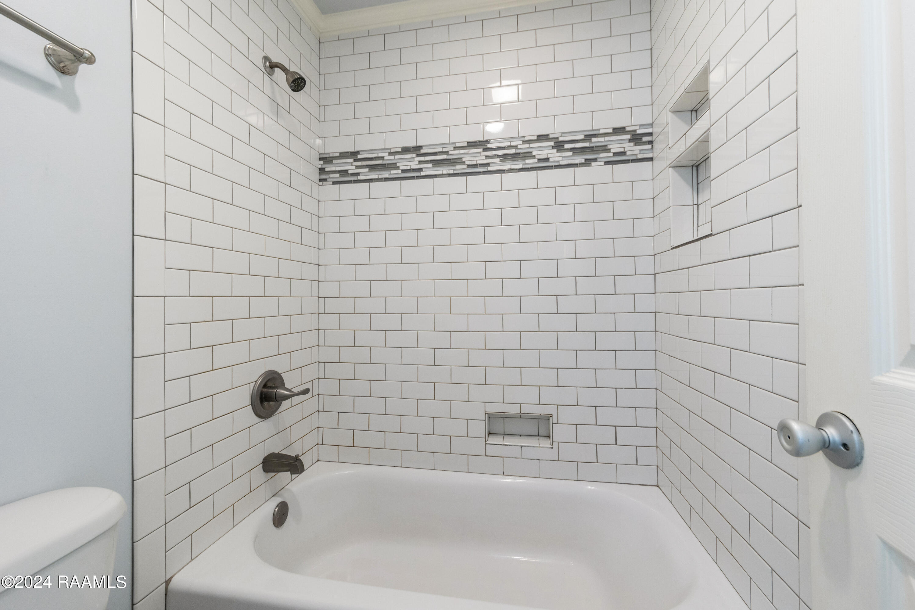 220 Doucet Road, Unit 126D Lafayette, LA 70503 - Photo 23 of 25 220Doucet126D-44