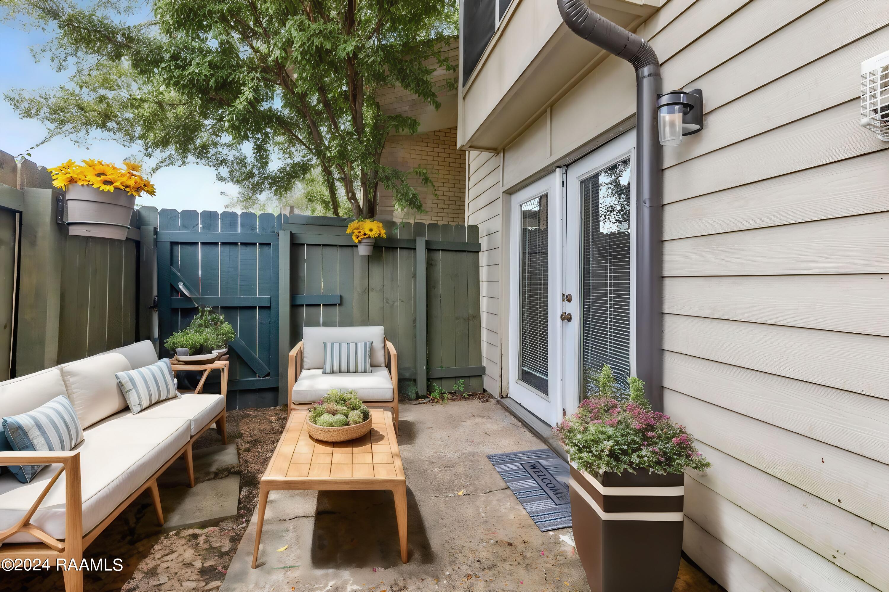 220 Doucet Road, Unit 126D Lafayette, LA 70503 - Photo 25 of 25 Virtual Staging AI - Screen-Shot-2024-07