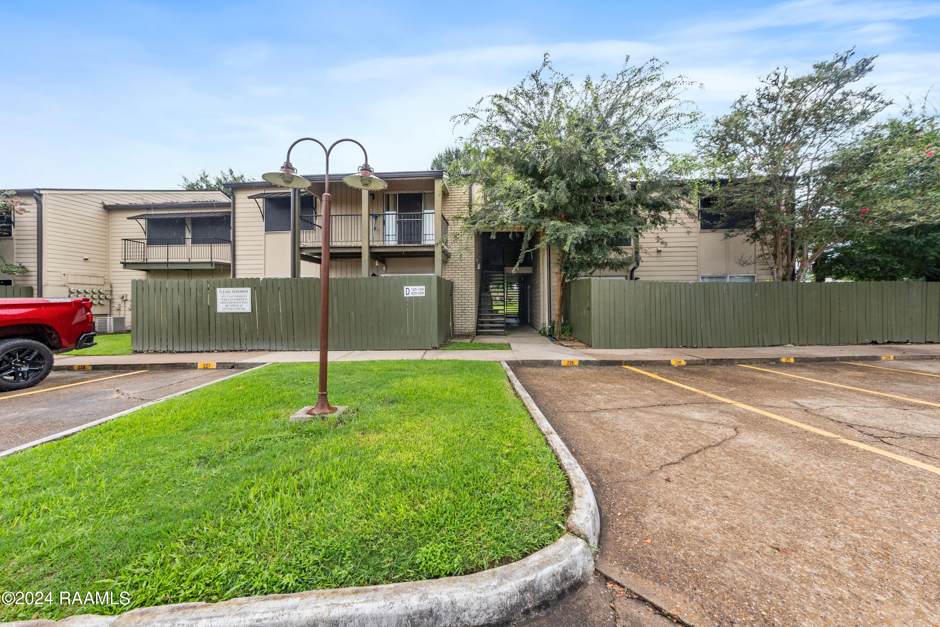 220 Doucet Road, Unit 126D Lafayette, LA 70503 - Photo 3 of 25 220Doucet126D-3