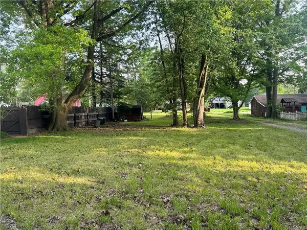 $25,000 | 131 West Market Street, Mercer, PA 16137