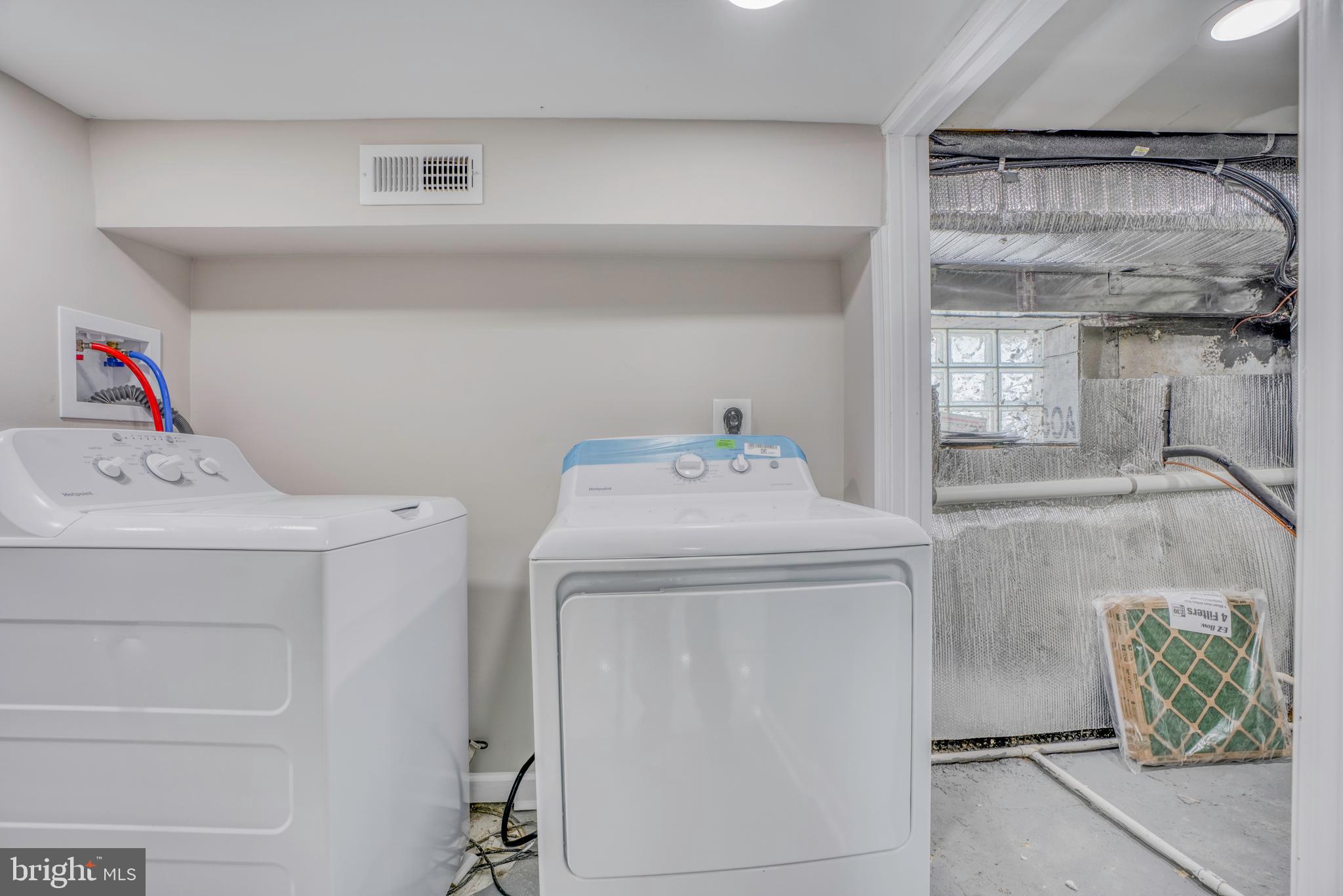 7605 New Battle Grove Road Baltimore, MD 21222 - Photo 56 of 71 Laundry room