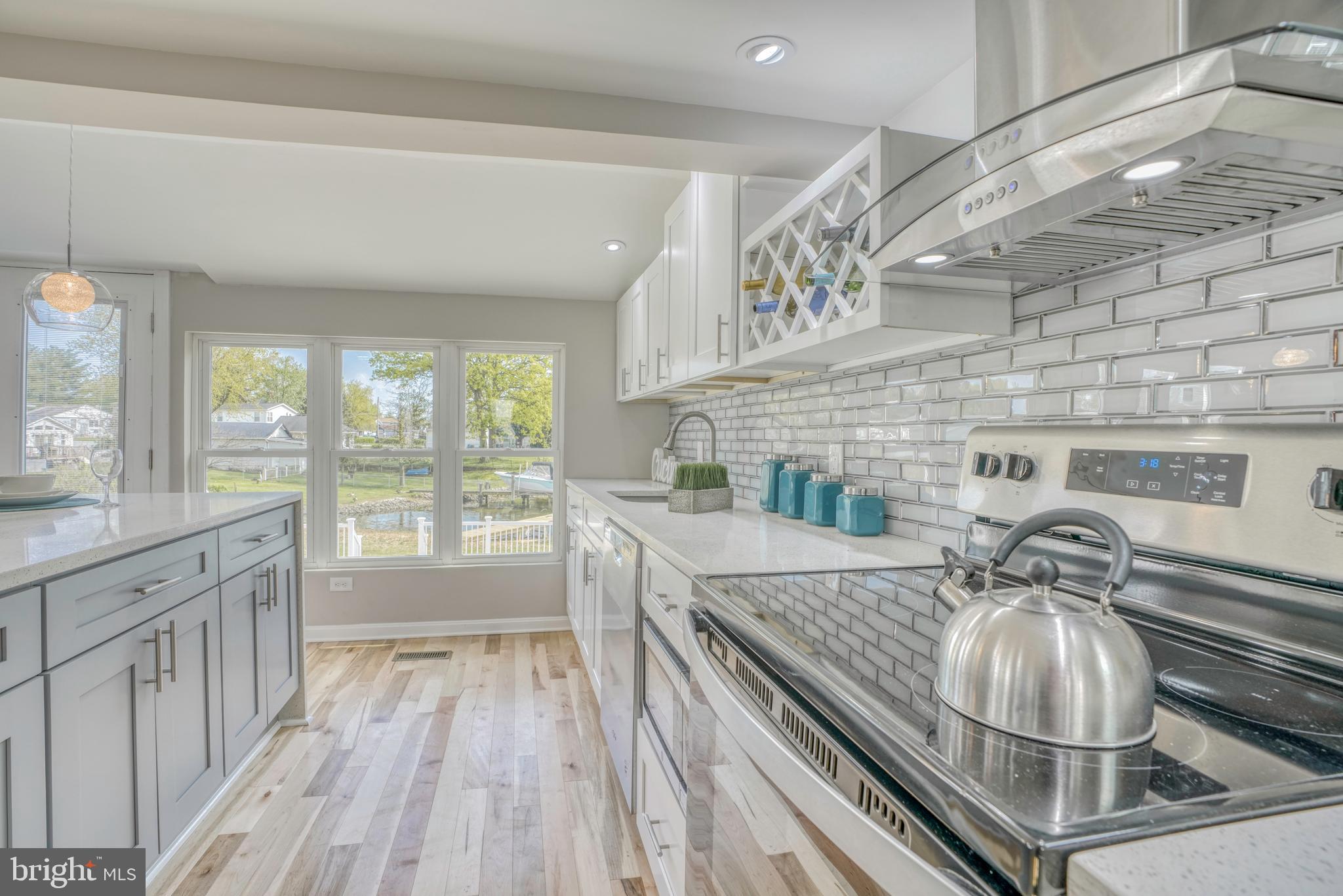 7605 New Battle Grove Road Baltimore, MD 21222 - Photo 7 of 71 All new Stainless Steel appliances