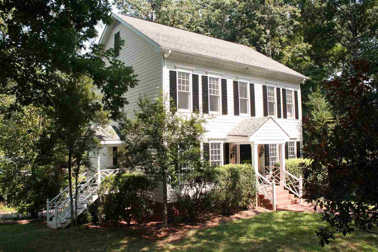 2675 Lakeview Drive Raleigh, NC 27608 - Photo 2 of 25 Photo 2