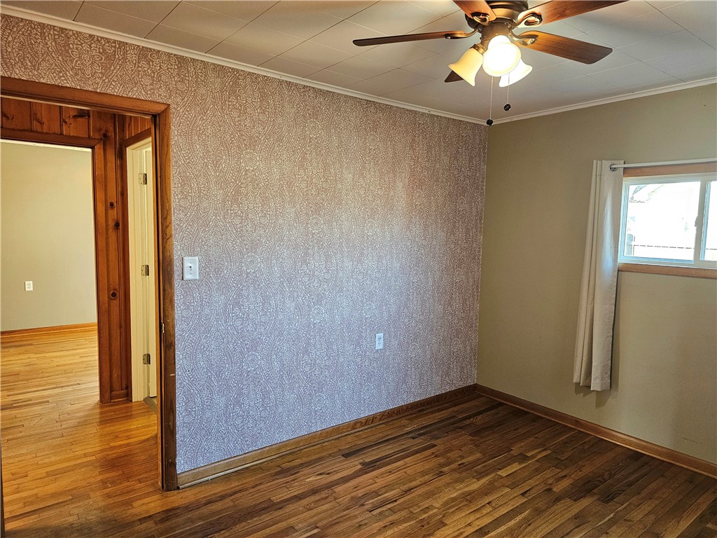 303 North Oakland Road Ashmore, IL 61912 - Photo 10 of 23