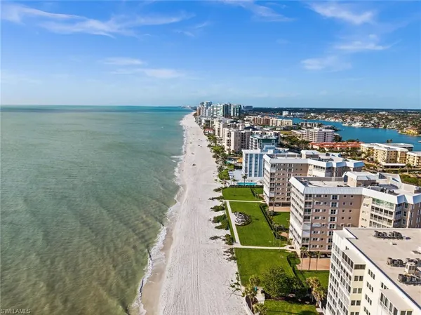 $2,395,000 | 2901 Gulf Shore Boulevard North, Unit 101S, Naples, FL 34103