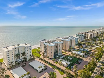 $2,395,000 | 2901 Gulf Shore Boulevard North, Unit 101S, Naples, FL 34103