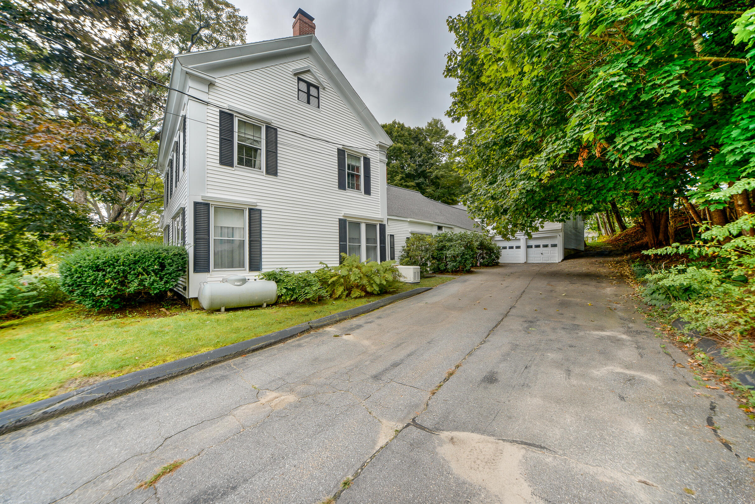 11 Back Hill Road Bowdoinham, ME 04008 - Photo 13 of 59 Driveway