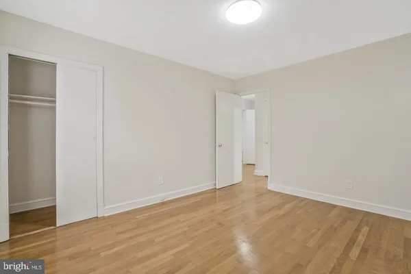 $3,200 | 3977 26th Street North, Arlington, VA 22207