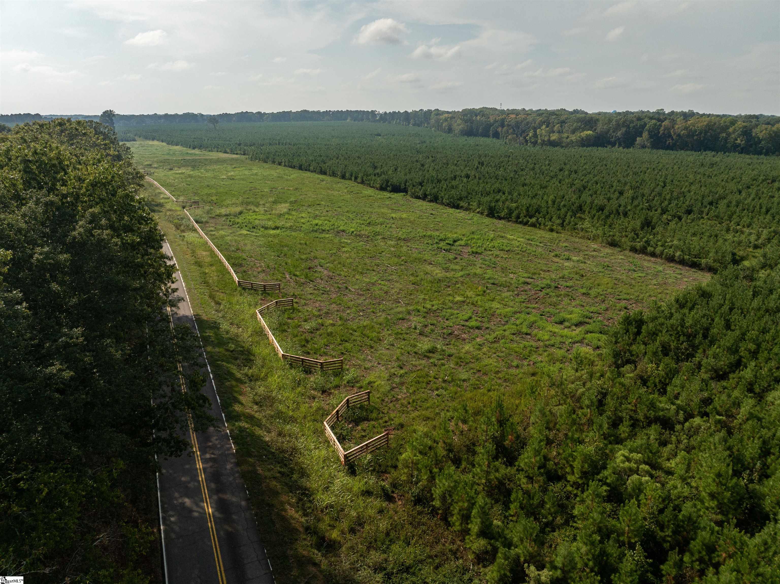 9 Young Road Clinton, SC 29325 - Photo 14 of 23