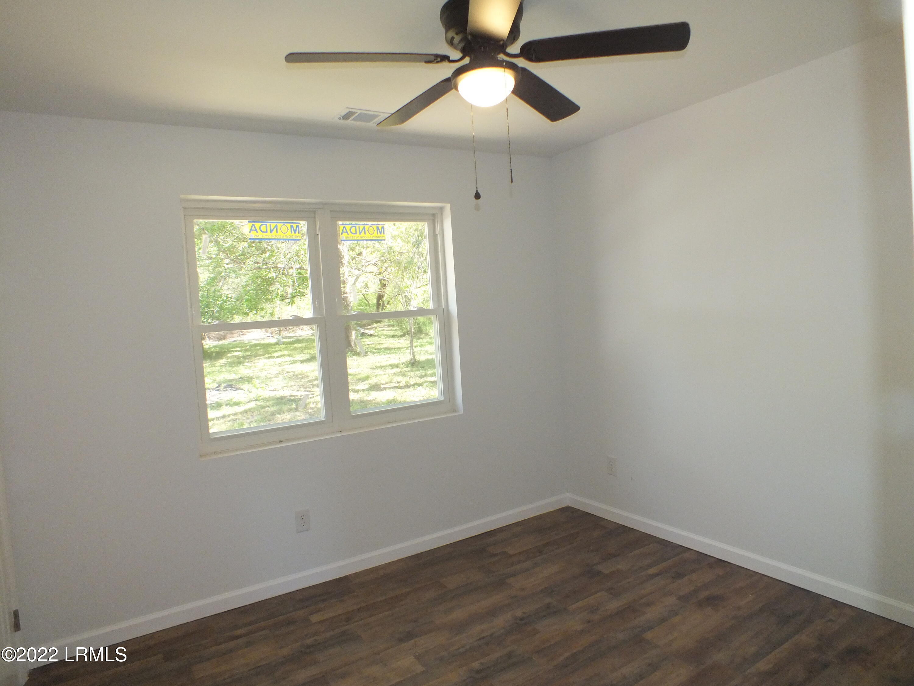 1256 Kings Highway Yemassee, SC 29945 - Photo 4 of 11 DSCF4768