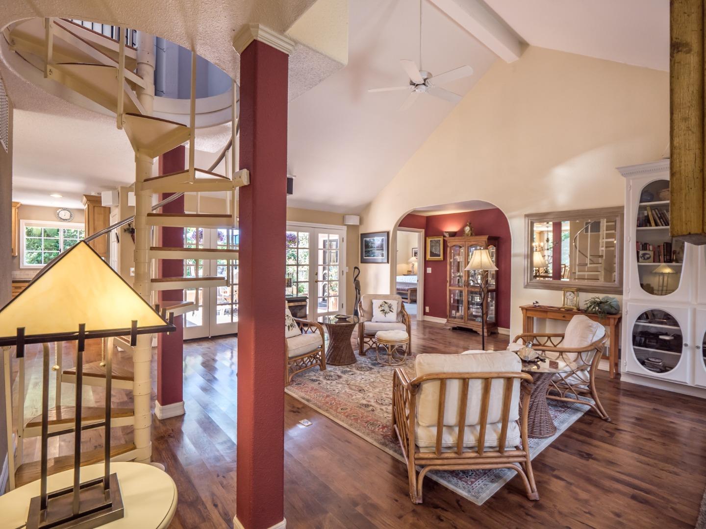 330 Cox Road Aptos, CA 95003 - Photo 8 of 50 Gallery Image 8