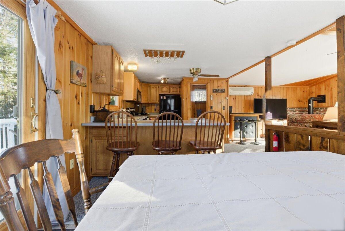 11 Top Hill Road Bridgton, ME 04009 - Photo 20 of 48 Dining area