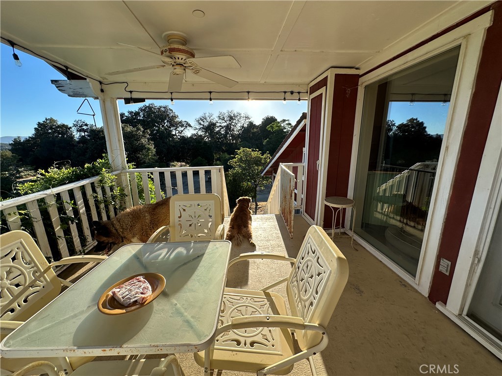 29820 Chihuahua Valley Road Warner Springs, CA 92086 - Photo 32 of 75 a view of balcony with furniture and garden
