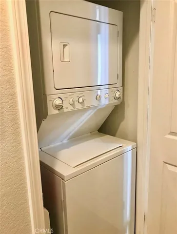 an empty room that has a window