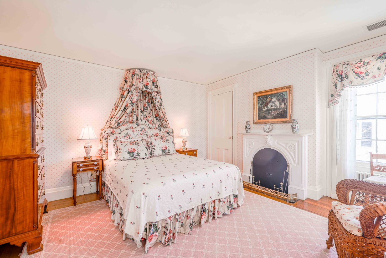 9 Pleasant Street Nantucket, MA 02554 - Photo 21 of 57