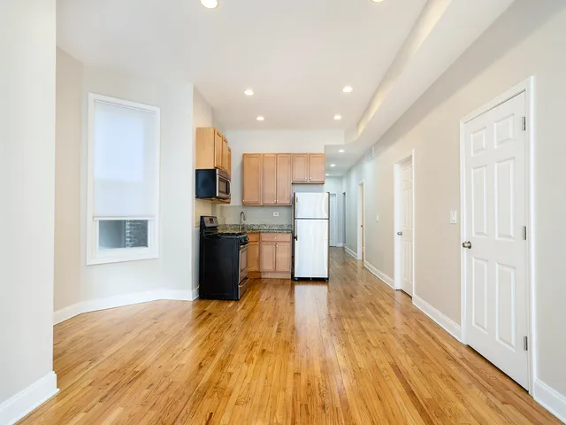 $1,600 | 1306 South Fairfield Avenue, Unit 2, Chicago, IL 60608