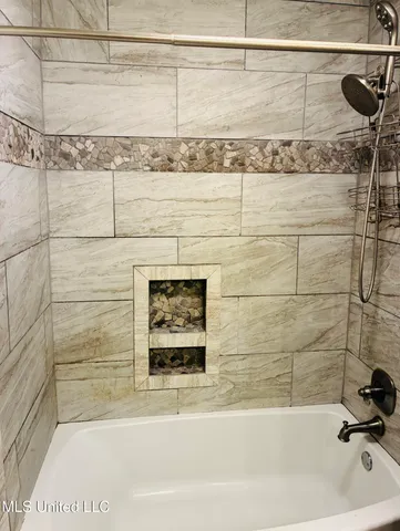 $159,900 | 1642 Pete Street, Greenville, MS 38701