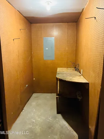 $159,900 | 1642 Pete Street, Greenville, MS 38701