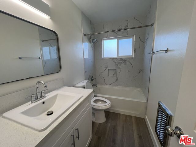 $2,500 | 7972 Norton Avenue, Unit 7, West Hollywood, CA 90046