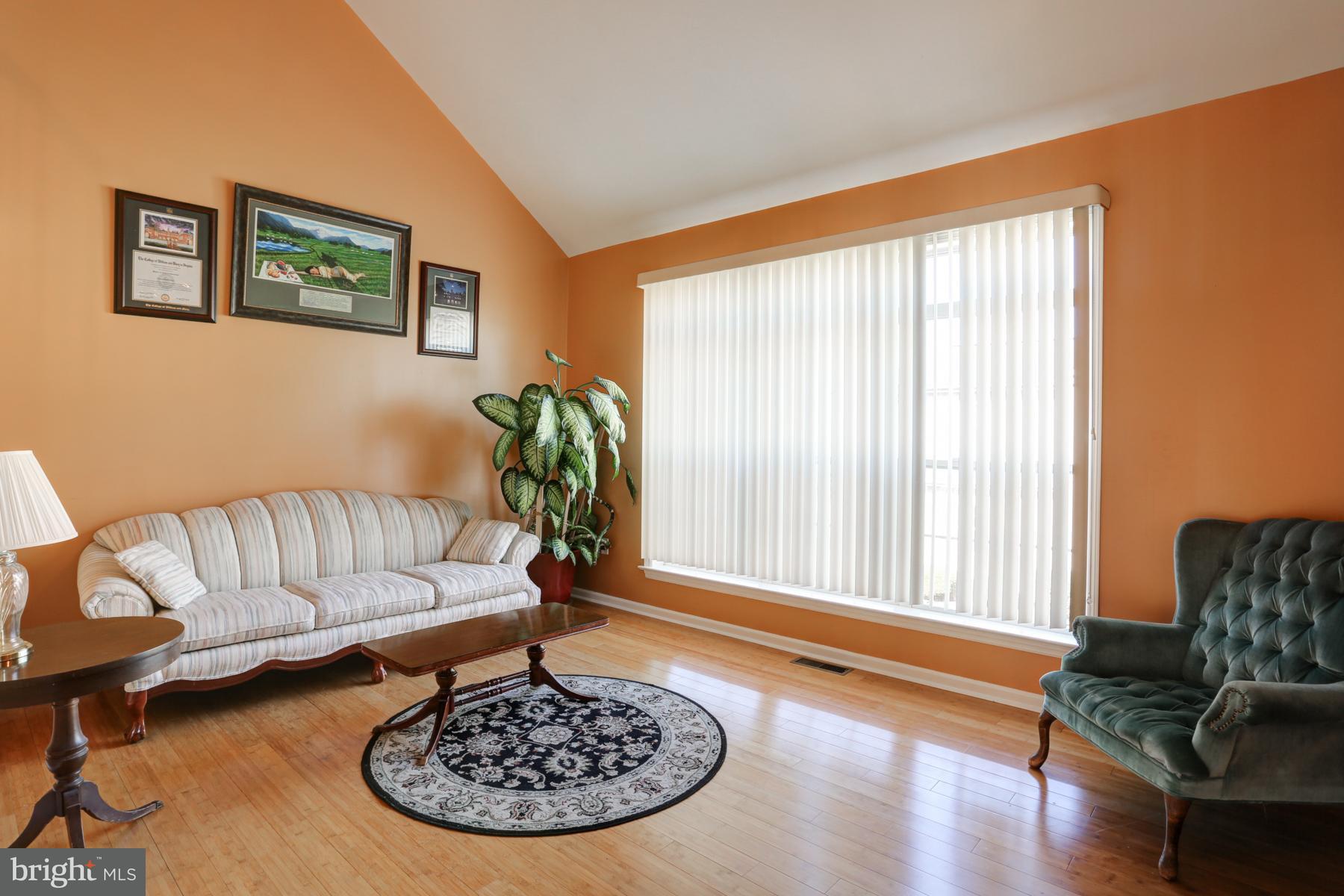 2214 Ionoff Road Harrisburg, PA 17110 - Photo 2 of 11 Gallery Image 2