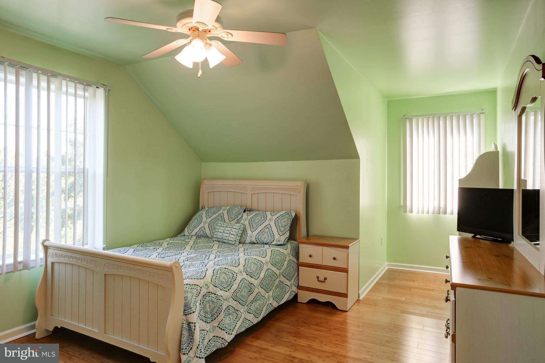 2214 Ionoff Road Harrisburg, PA 17110 - Photo 8 of 11 Gallery Image 8