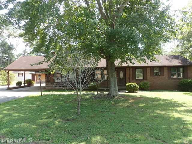 3 Arden Road Lexington, NC 27295 - Photo 1 of 11 Exterior Front.