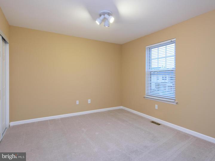 364 Scola Road Brookhaven, PA 19015 - Photo 15 of 21 Bedroom 2